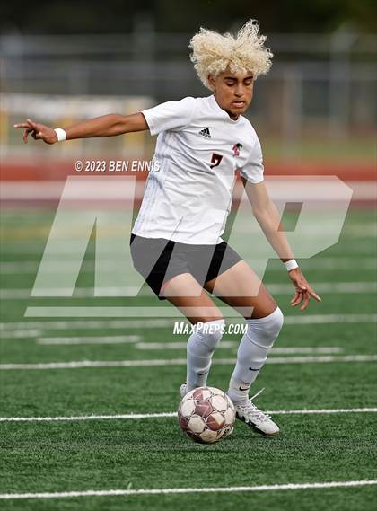 Thumbnail 3 in Flowery Branch vs Union Grove (GHSA 5A Quarterfinal) photogallery.