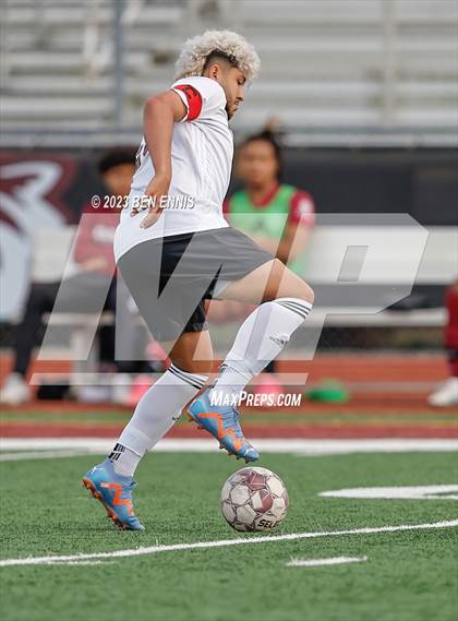 Thumbnail 3 in Flowery Branch vs Union Grove (GHSA 5A Quarterfinal) photogallery.