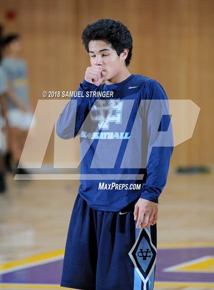 Thumbnail 2 in Valley Christian @ Archbishop Riordan photogallery.