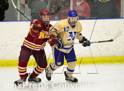 Thumbnail 1 in Sheehan vs. Newtown (SCC-SWC D3 Semifinal) photogallery.