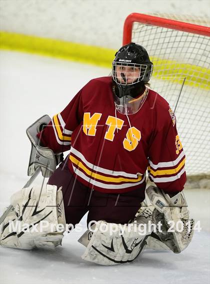 Thumbnail 1 in Sheehan vs. Newtown (SCC-SWC D3 Semifinal) photogallery.