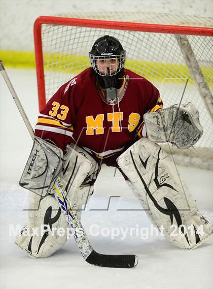 Thumbnail 3 in Sheehan vs. Newtown (SCC-SWC D3 Semifinal) photogallery.