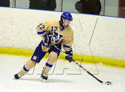 Thumbnail 2 in Sheehan vs. Newtown (SCC-SWC D3 Semifinal) photogallery.
