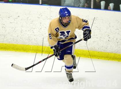 Thumbnail 3 in Sheehan vs. Newtown (SCC-SWC D3 Semifinal) photogallery.