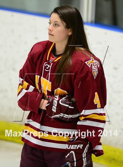 Thumbnail 3 in Sheehan vs. Newtown (SCC-SWC D3 Semifinal) photogallery.