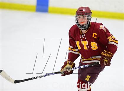 Thumbnail 3 in Sheehan vs. Newtown (SCC-SWC D3 Semifinal) photogallery.