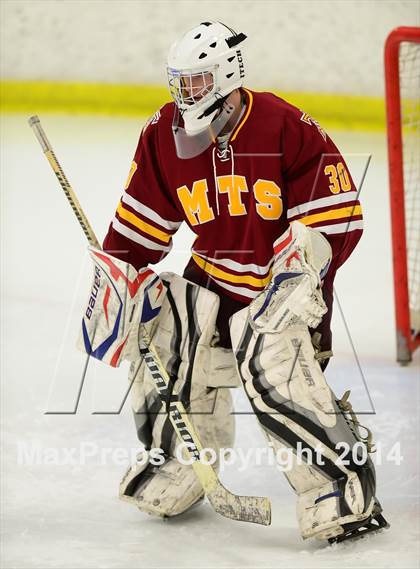 Thumbnail 1 in Sheehan vs. Newtown (SCC-SWC D3 Semifinal) photogallery.
