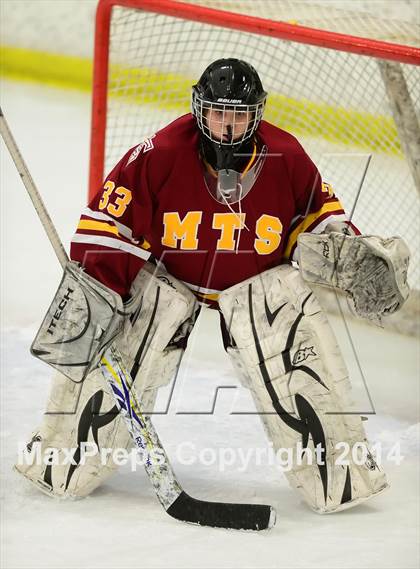 Thumbnail 3 in Sheehan vs. Newtown (SCC-SWC D3 Semifinal) photogallery.