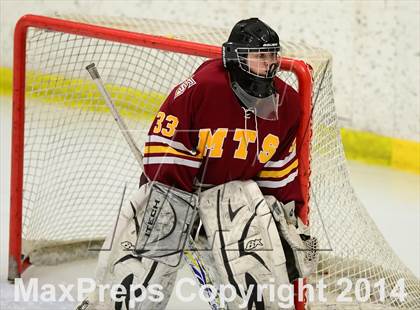 Thumbnail 1 in Sheehan vs. Newtown (SCC-SWC D3 Semifinal) photogallery.