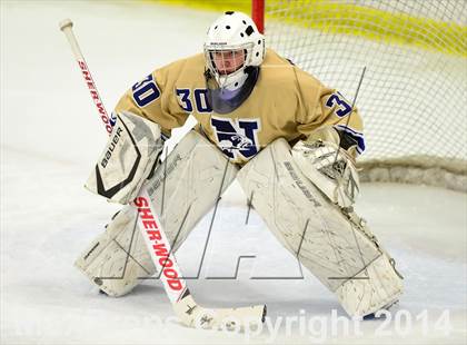 Thumbnail 2 in Sheehan vs. Newtown (SCC-SWC D3 Semifinal) photogallery.