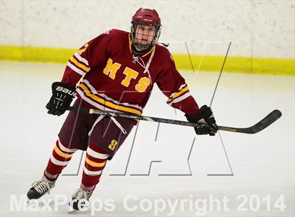 Thumbnail 2 in Sheehan vs. Newtown (SCC-SWC D3 Semifinal) photogallery.