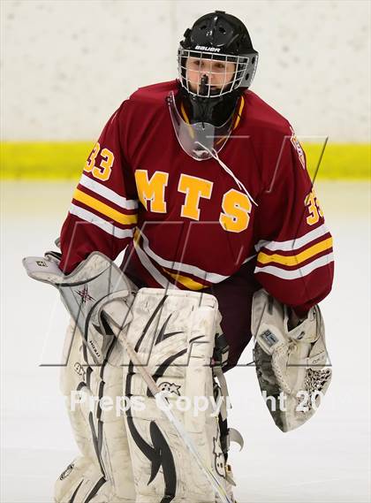 Thumbnail 2 in Sheehan vs. Newtown (SCC-SWC D3 Semifinal) photogallery.