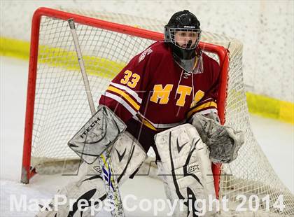 Thumbnail 2 in Sheehan vs. Newtown (SCC-SWC D3 Semifinal) photogallery.