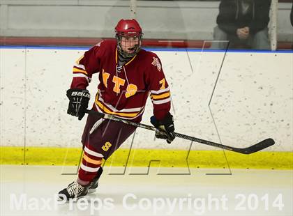 Thumbnail 1 in Sheehan vs. Newtown (SCC-SWC D3 Semifinal) photogallery.