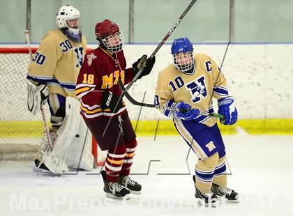 Thumbnail 1 in Sheehan vs. Newtown (SCC-SWC D3 Semifinal) photogallery.