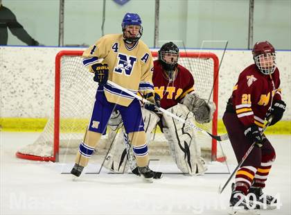 Thumbnail 2 in Sheehan vs. Newtown (SCC-SWC D3 Semifinal) photogallery.