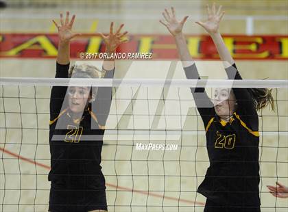 Thumbnail 1 in Torrey Pines vs. Canyon Crest Academy (CIF SDS Open Division Final) photogallery.