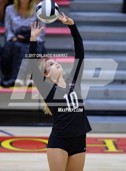 Thumbnail 2 in Torrey Pines vs. Canyon Crest Academy (CIF SDS Open Division Final) photogallery.