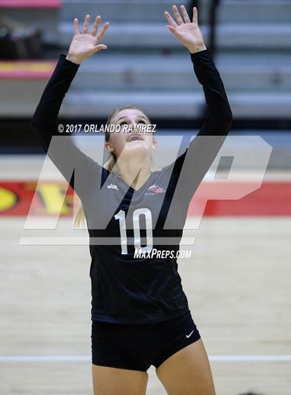 Thumbnail 3 in Torrey Pines vs. Canyon Crest Academy (CIF SDS Open Division Final) photogallery.