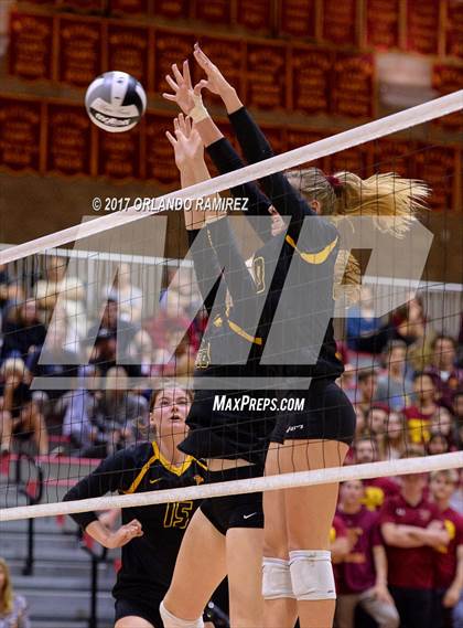 Thumbnail 3 in Torrey Pines vs. Canyon Crest Academy (CIF SDS Open Division Final) photogallery.