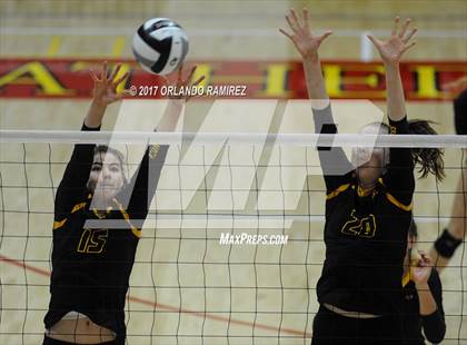 Thumbnail 2 in Torrey Pines vs. Canyon Crest Academy (CIF SDS Open Division Final) photogallery.