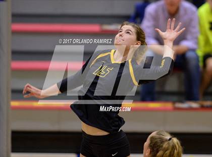 Thumbnail 3 in Torrey Pines vs. Canyon Crest Academy (CIF SDS Open Division Final) photogallery.