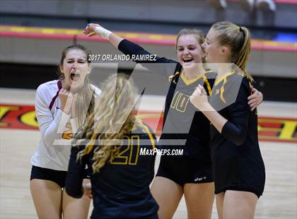 Thumbnail 3 in Torrey Pines vs. Canyon Crest Academy (CIF SDS Open Division Final) photogallery.