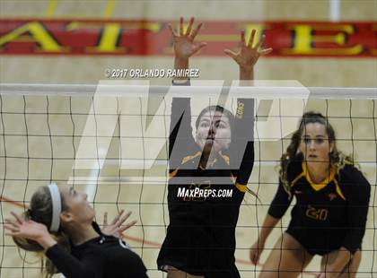 Thumbnail 1 in Torrey Pines vs. Canyon Crest Academy (CIF SDS Open Division Final) photogallery.
