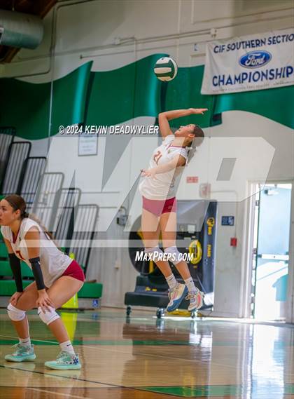 Thumbnail 3 in Oxnard @ Thousand Oaks (Scrimmage) photogallery.