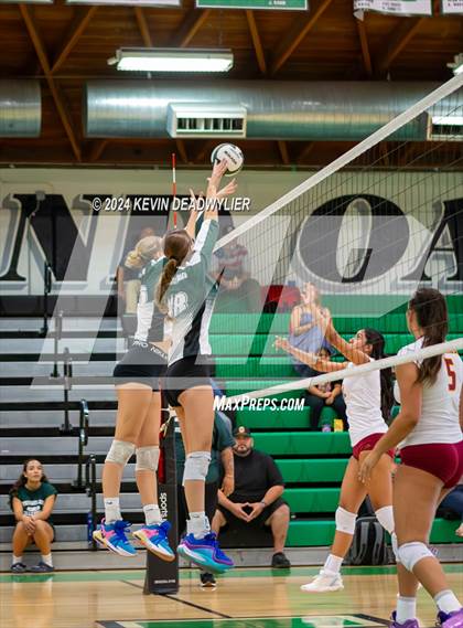 Thumbnail 2 in Oxnard @ Thousand Oaks (Scrimmage) photogallery.