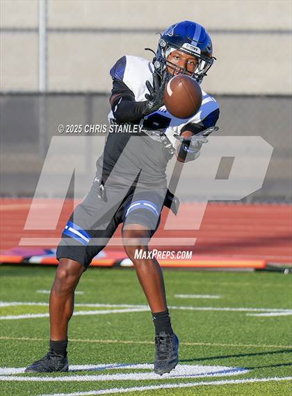 Thumbnail 1 in JV: Chandler @ O'Connor photogallery.