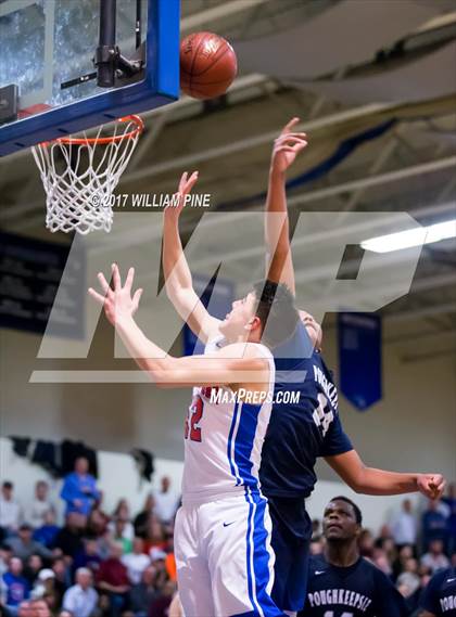 Thumbnail 3 in Poughkeepsie vs. Goshen Central (Section 9 Class A Final) photogallery.