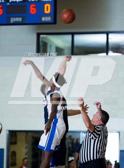 Thumbnail 3 in Poughkeepsie vs. Goshen Central (Section 9 Class A Final) photogallery.