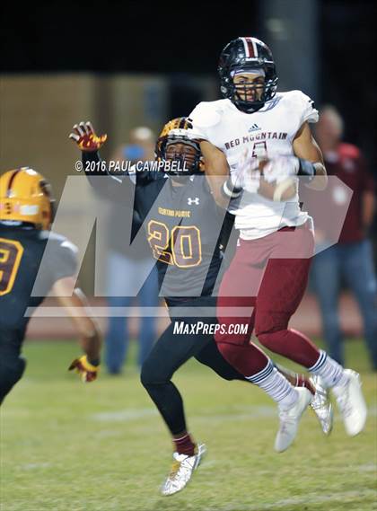 Thumbnail 2 in Mountain Pointe vs. Red Mountain (AIA 6A Semifinal Playoff) photogallery.