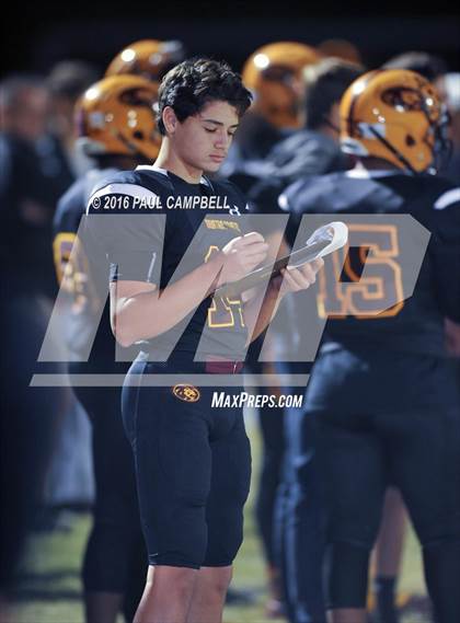 Thumbnail 2 in Mountain Pointe vs. Red Mountain (AIA 6A Semifinal Playoff) photogallery.