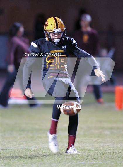 Thumbnail 2 in Mountain Pointe vs. Red Mountain (AIA 6A Semifinal Playoff) photogallery.