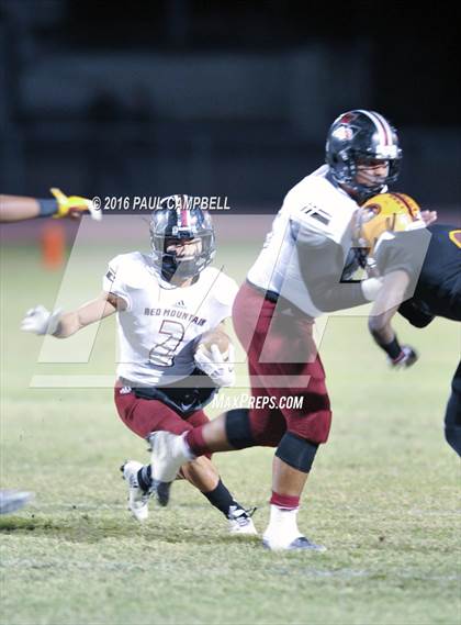 Thumbnail 2 in Mountain Pointe vs. Red Mountain (AIA 6A Semifinal Playoff) photogallery.