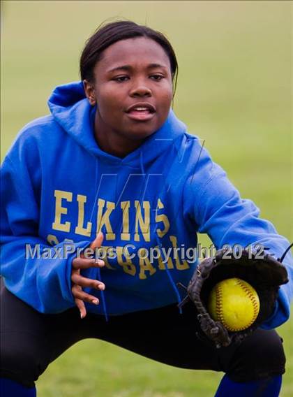 Thumbnail 1 in Fort Bend Elkins vs Hays (Brazosport Classic) photogallery.