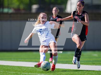 Thumbnail 3 in Rockwall vs. Austin Westlake (UIL 6A Soccer semifinal) photogallery.
