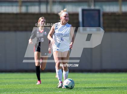 Thumbnail 2 in Rockwall vs. Austin Westlake (UIL 6A Soccer semifinal) photogallery.