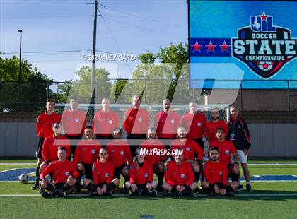Thumbnail 2 in Rockwall vs. Austin Westlake (UIL 6A Soccer semifinal) photogallery.