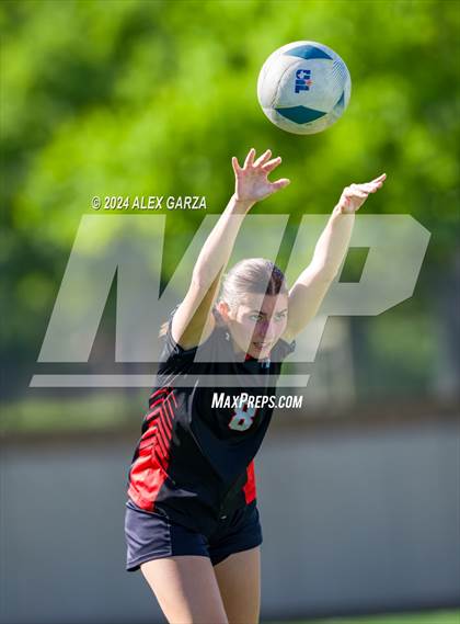 Thumbnail 2 in Rockwall vs. Austin Westlake (UIL 6A Soccer semifinal) photogallery.