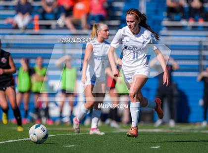 Thumbnail 3 in Rockwall vs. Austin Westlake (UIL 6A Soccer semifinal) photogallery.