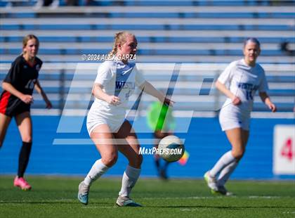 Thumbnail 3 in Rockwall vs. Austin Westlake (UIL 6A Soccer semifinal) photogallery.