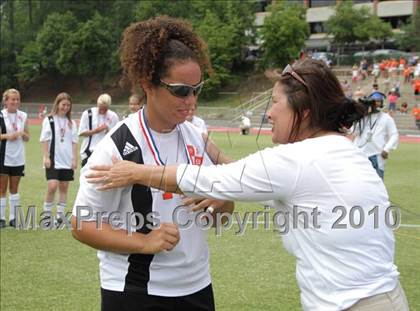 Thumbnail 3 in Southwest Onslow vs Avery County (NCHSAA 1A Final) photogallery.
