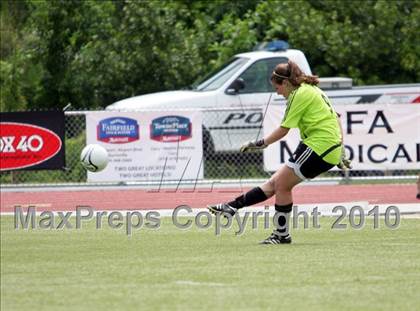 Thumbnail 3 in Southwest Onslow vs Avery County (NCHSAA 1A Final) photogallery.