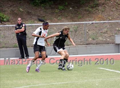 Thumbnail 1 in Southwest Onslow vs Avery County (NCHSAA 1A Final) photogallery.