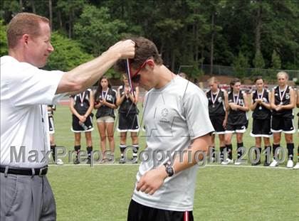 Thumbnail 2 in Southwest Onslow vs Avery County (NCHSAA 1A Final) photogallery.