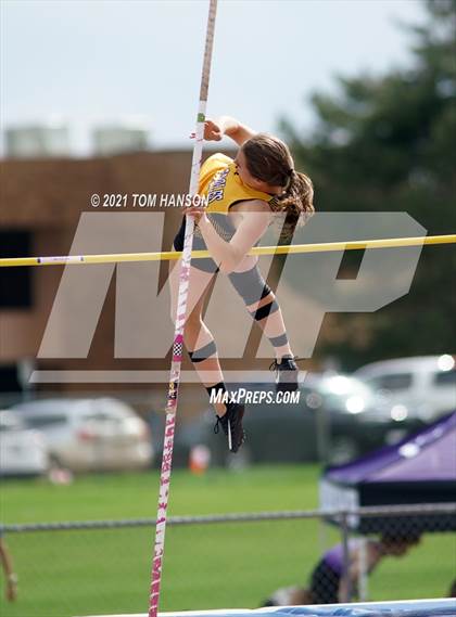 Thumbnail 1 in R2J Invitational photogallery.