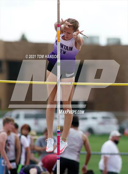 Thumbnail 3 in R2J Invitational photogallery.